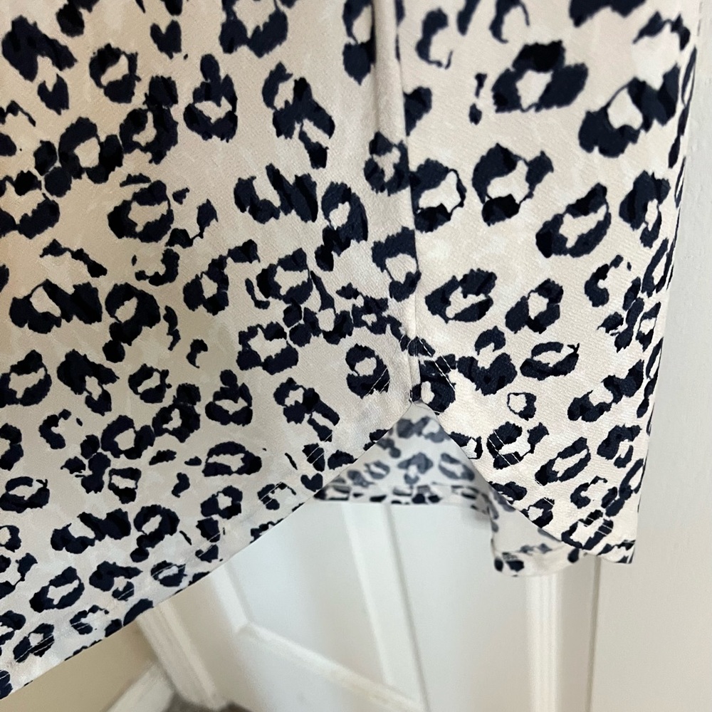 💙 4 for $40 💙 Banana Republic Leopard Print Crisscross Back Midi Dress - Picture 9 of 9